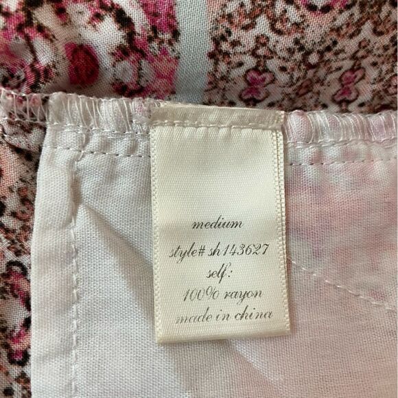 Francesca’s Miami Pink Shorts Multi Color Elastic Waistband SZ M - Picture 4 of 13